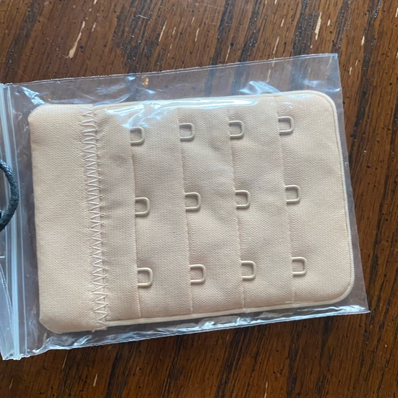 Seamless Hands Free Pumping & Nursing Sublime Bra - Picture 7 of 7